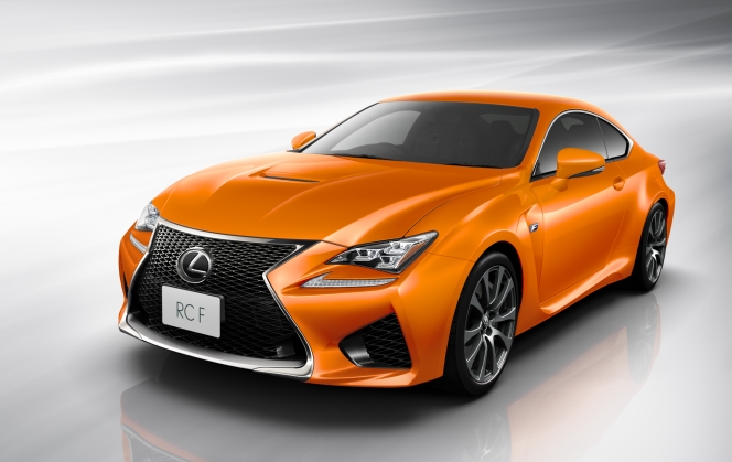レクサス RCF