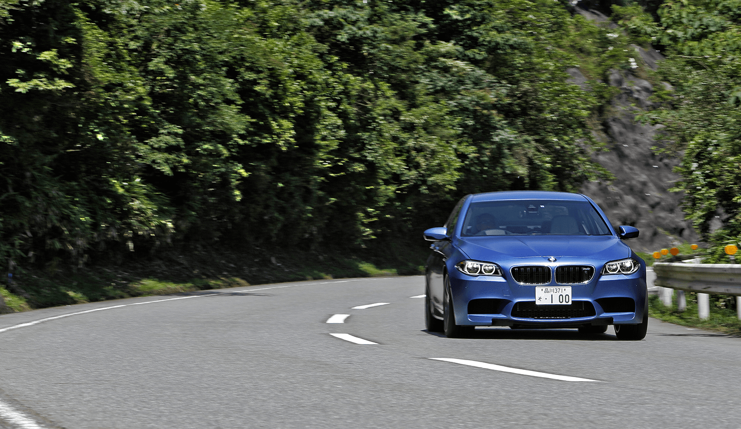 CarMe[カーミー]｜特別企画×BMW M5