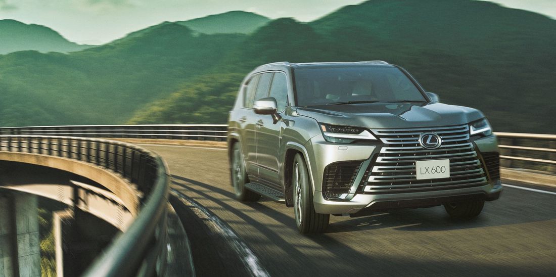 NOT A HOTEL×LEXUSが期間限定でコラボレーション。滞在中、特別仕様のLX600をご利用いただけるエクスク…