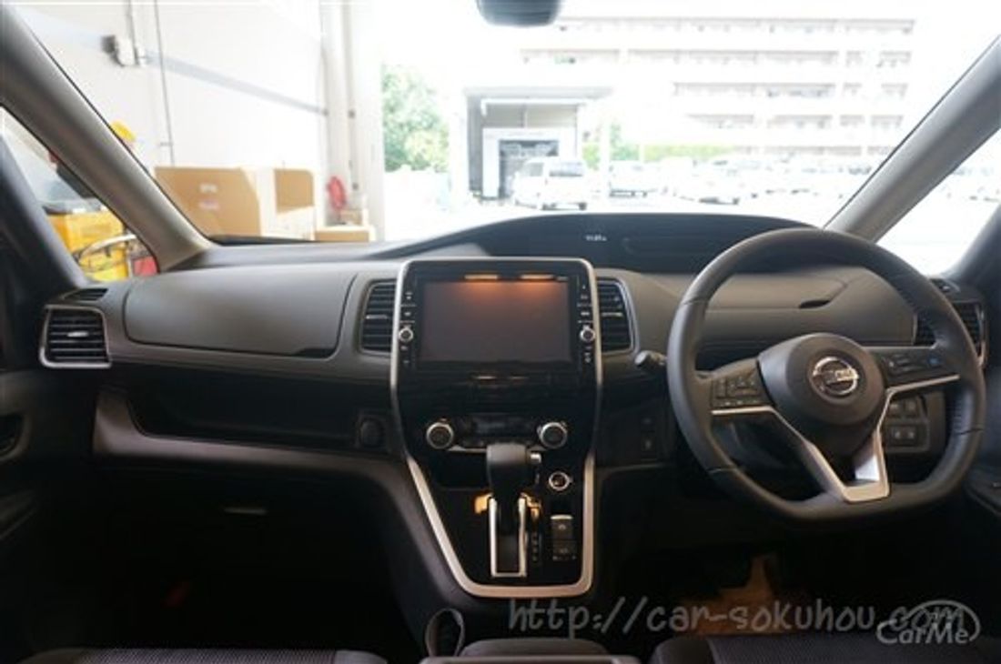 日産 セレナ 2016