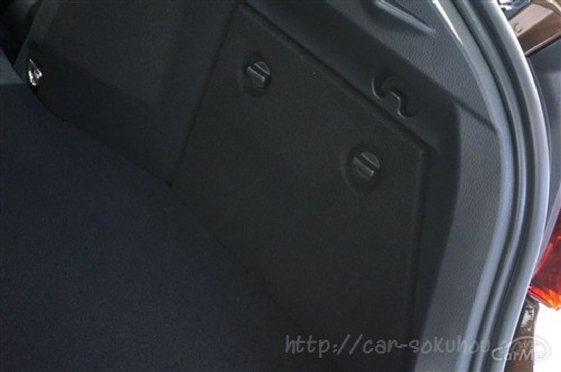 トヨタ C-HR 2017