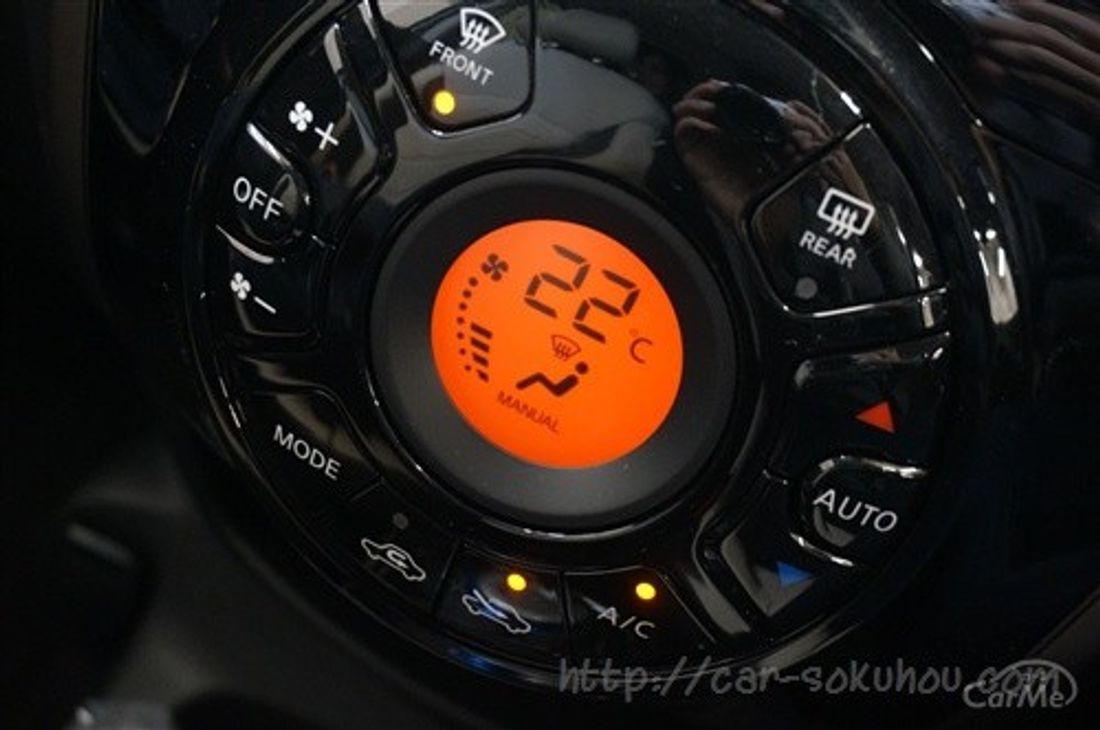 日産 ノート e-power 2016