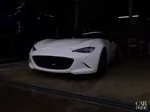 白