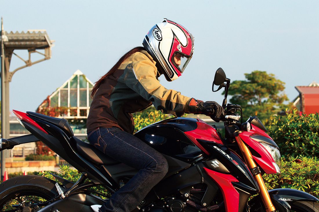 クルマとバイクを美しく乗りこなそう