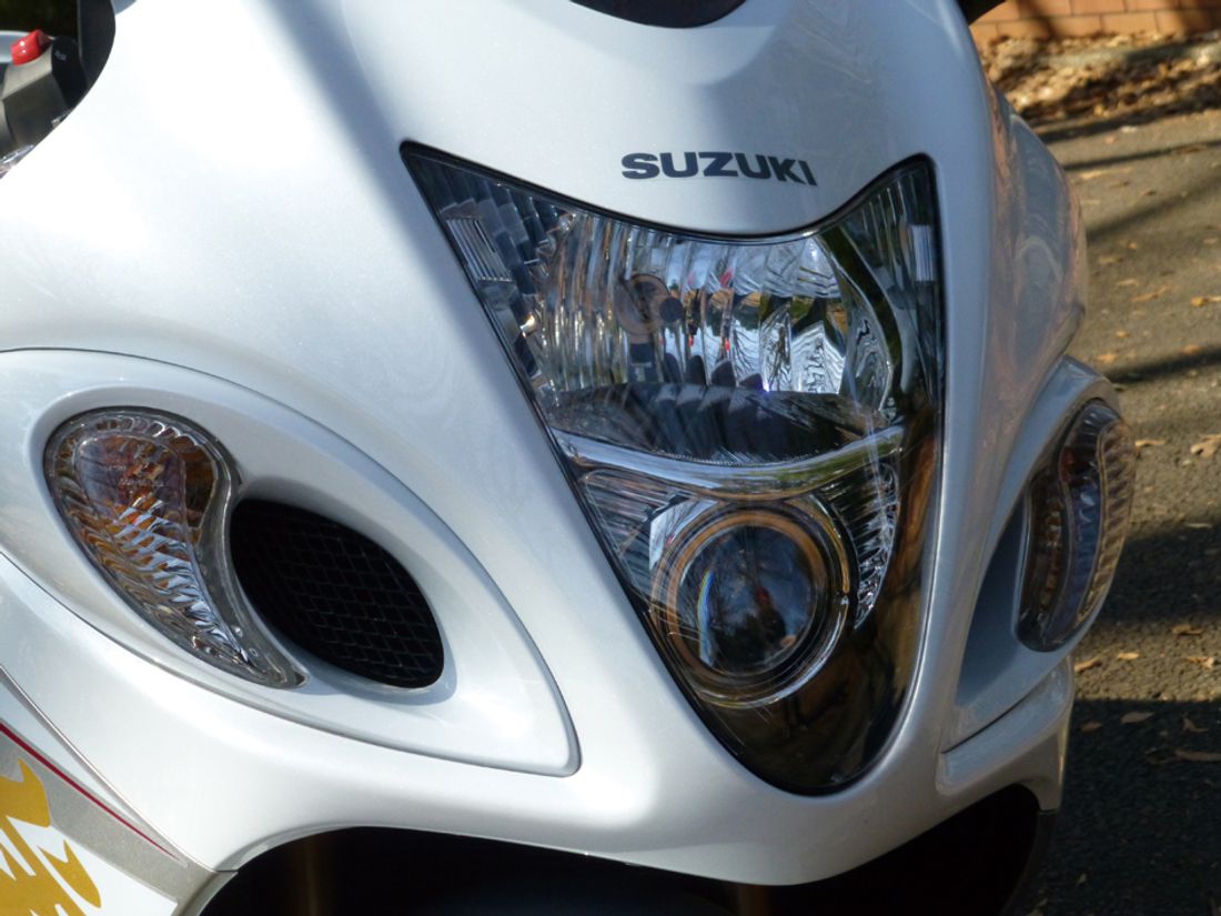 アヘッド SUZUKI 隼(ハヤブサ)