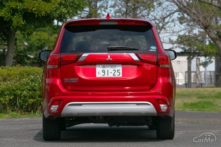 プロ解説 三菱アウトランダーphevのエクステリア 外装 やデザインを徹底解説 車ニュース 中古車情報 中古車検索なら 車選びドットコム 車選び Com