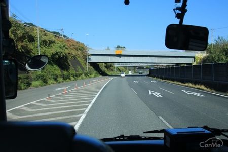 高速道路で 合流車線に車線変更は違反 車ニュース 中古車情報 中古車検索なら 車選びドットコム 車選び Com