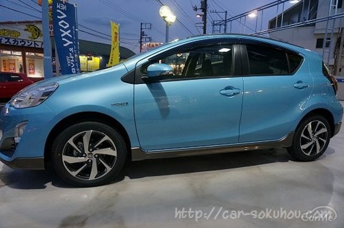 トヨタ シエンタ 2015