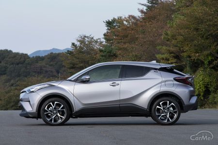 トヨタ C-HR 2016