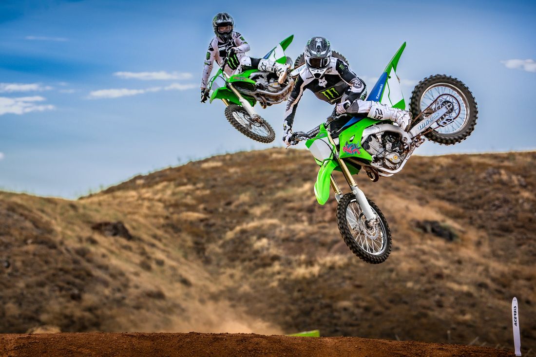 カワサキから発売から50周年を迎えるKXシリーズを記念し「KX450 50th Anniversary Edition…