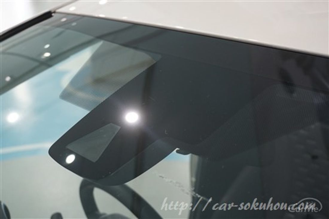 トヨタ プリウス PHV 2017
