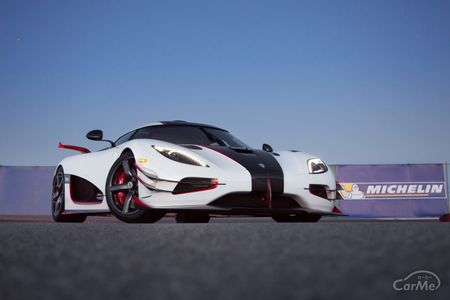 軽自動車10台分 馬力のある輸入車トップ5 車ニュース 中古車情報 中古車検索なら 車選びドットコム 車選び Com 軽自動車10台分 馬力のある輸入車トップ5 車ニュース 中古車情報 中古車検索なら 車選びドットコム 車選び Com