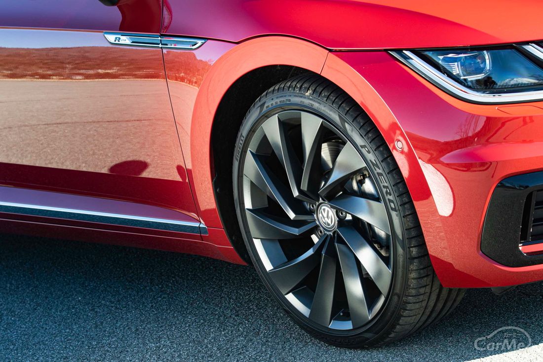 VW アルテオン TSI 4モーション R-Line アドバンス 宮越孝政