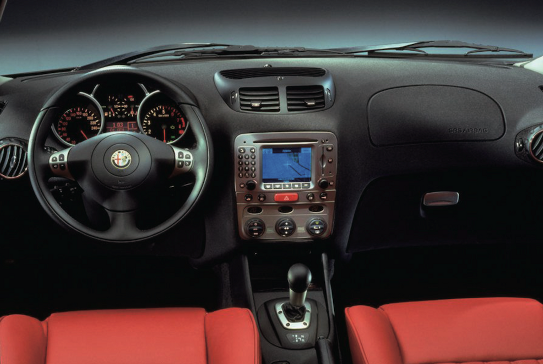 アヘッド ALFA ROMEO 147