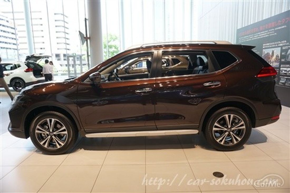 日産 新型 エクストレイル 2017