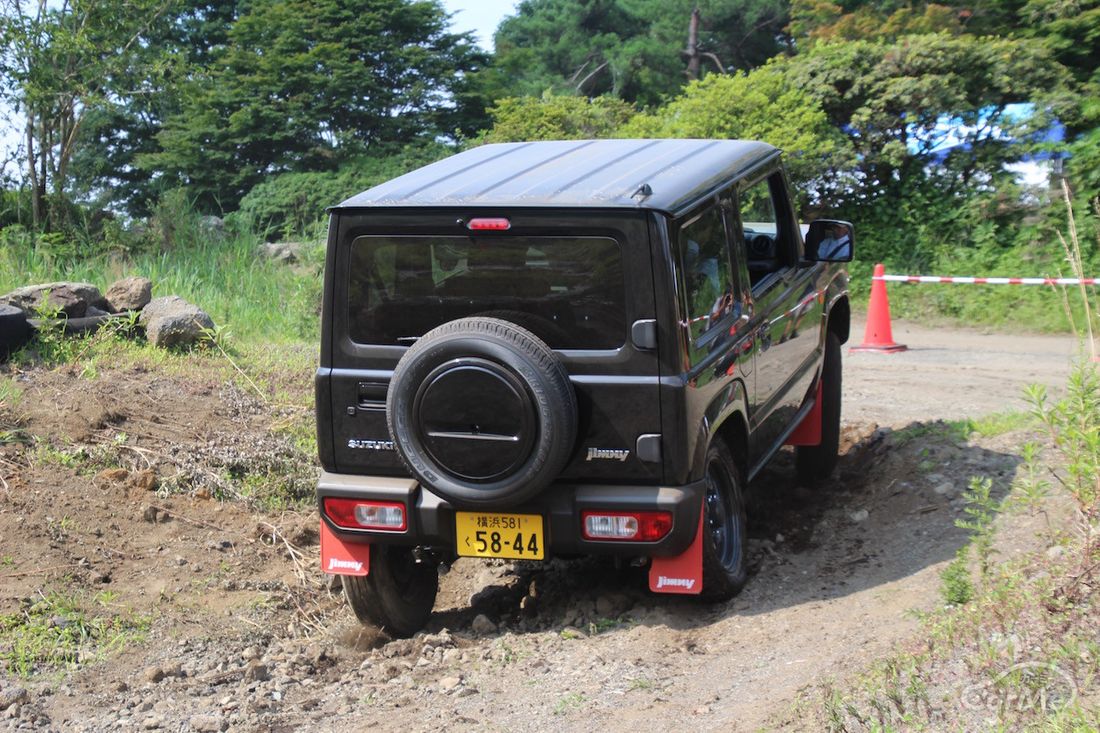 フルタイム4wdが主流なのに なぜジムニーはパートタイム4wdを採用し続けるのか 車ニュース 中古車情報 中古車検索なら 車選びドットコム 車選び Com