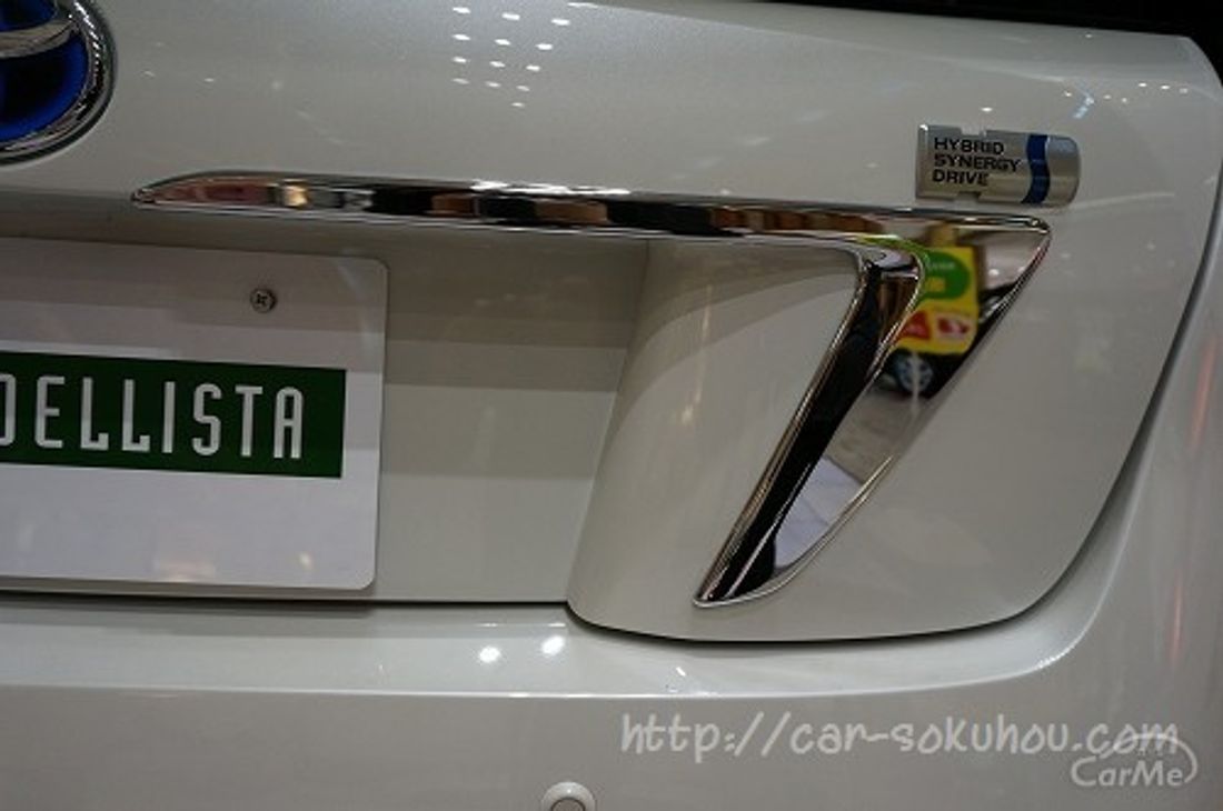 トヨタ プリウス 2015