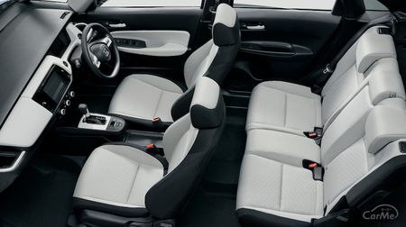 コンパクトカーながら観葉植物も積める ホンダ 4代目フィットのシートは荷物に合わせて自在にアレンジ可能 車ニュース 中古車情報 中古車検索なら 車選びドットコム 車選び Com