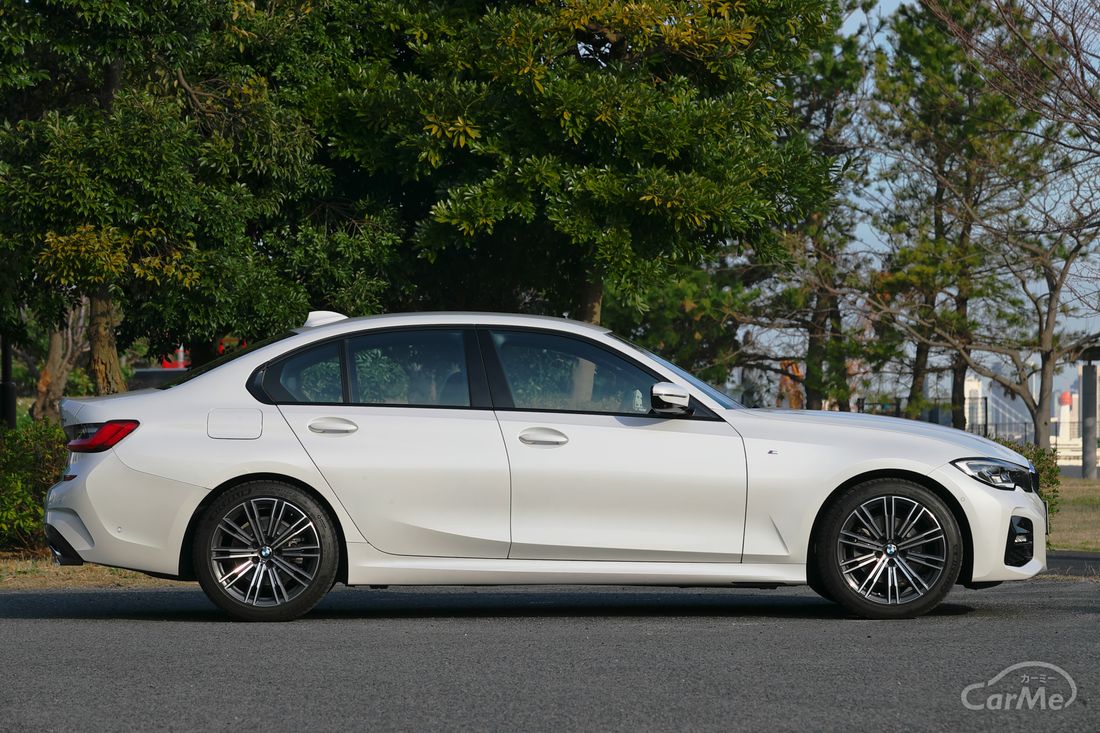 BMW 320d Mスポーツ 萩原文博