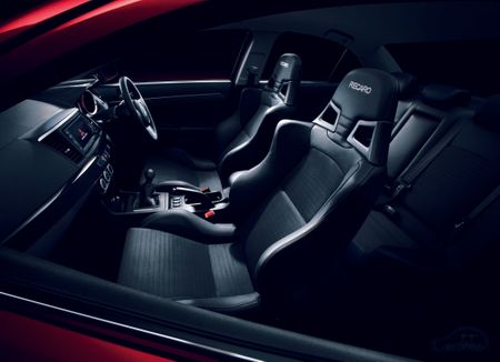 三菱 ランサーエボリューション10