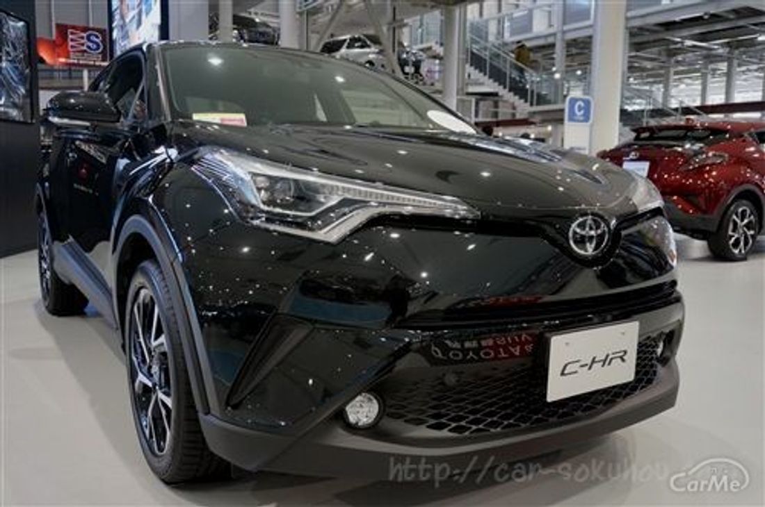 トヨタ C-HR 2017