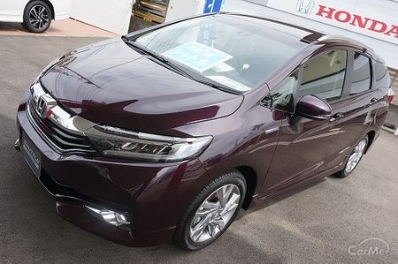外見 エクステリアの違い シャトルのハイブリッドとガソリン 車ニュース 中古車情報 中古車検索なら 車選びドットコム 車選び Com