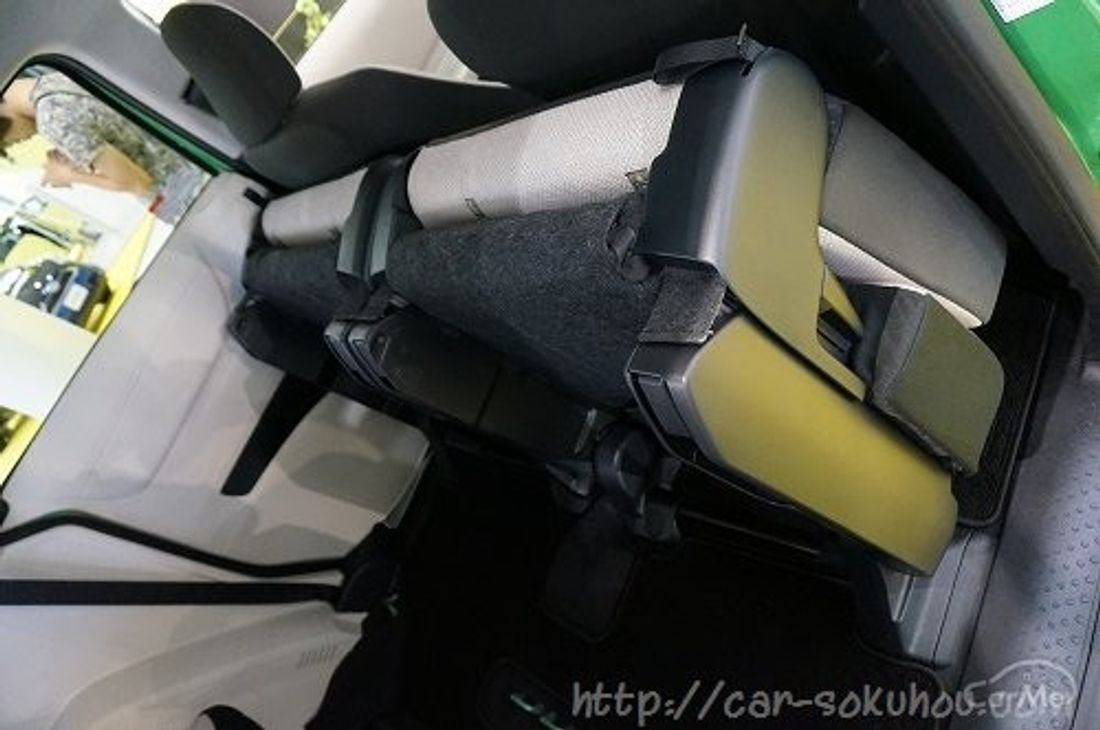 トヨタ シエンタ 2015