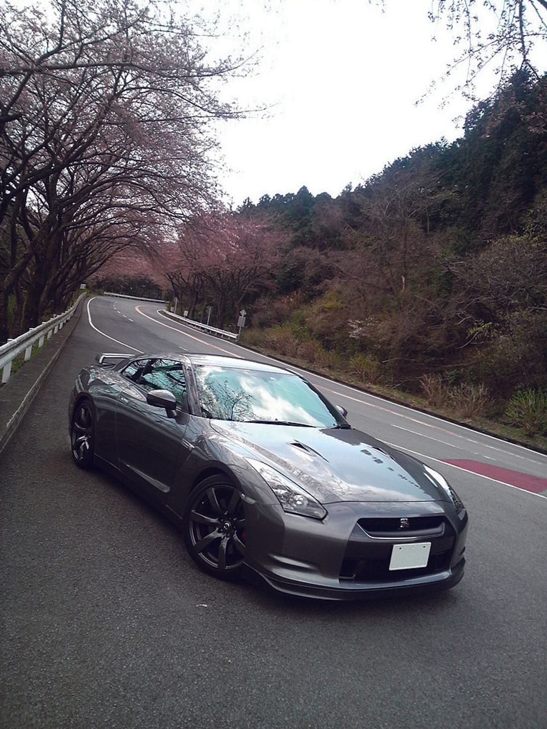 アヘッド 日産 R35 GT-R
