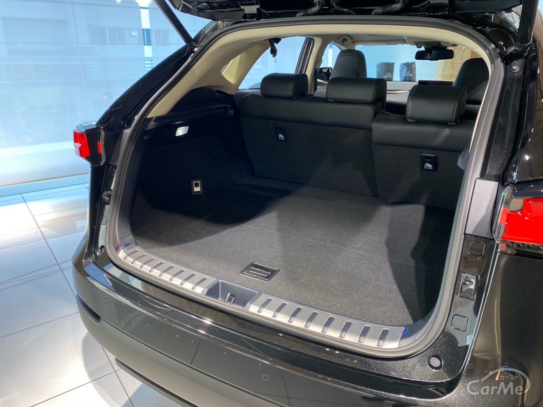 レクサス初のコンパクトsuv レクサス 初代nxは支払総額703万40円 実際に見積もり取ってみた の写真 4枚目
