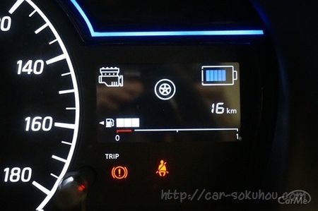 ガソリン車との違いを比較 日産ノートe Powerのメーター画像レビュー 車ニュース 中古車情報 中古車検索なら 車選びドットコム