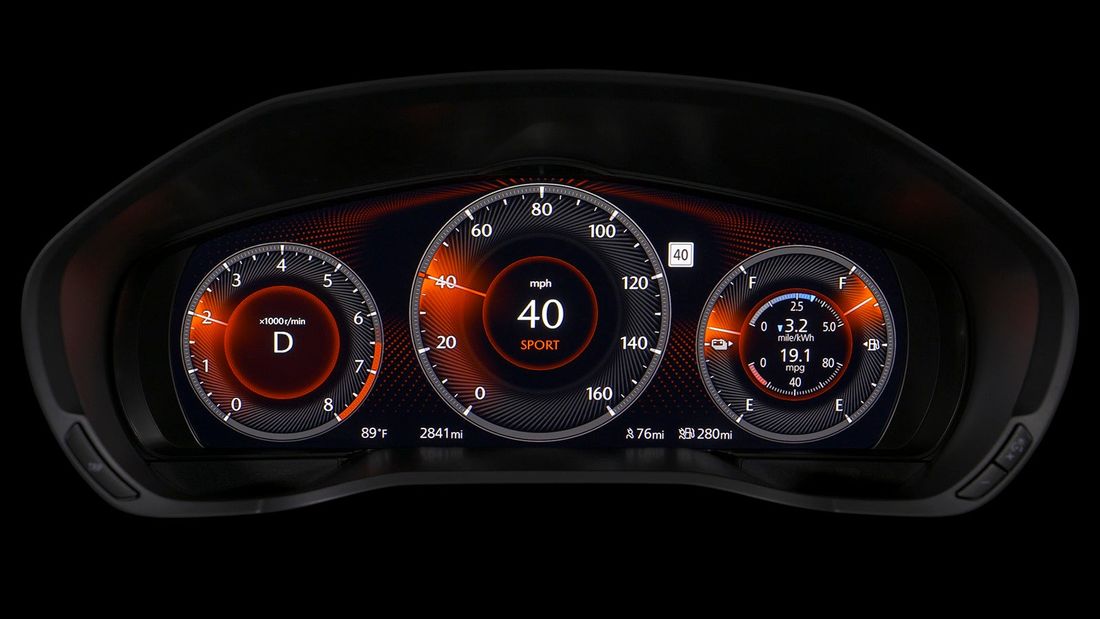 パナソニック オートモーティブシステムズのフルディスプレイメーターがマツダ株式会社の「MAZDA CX-70」に採用