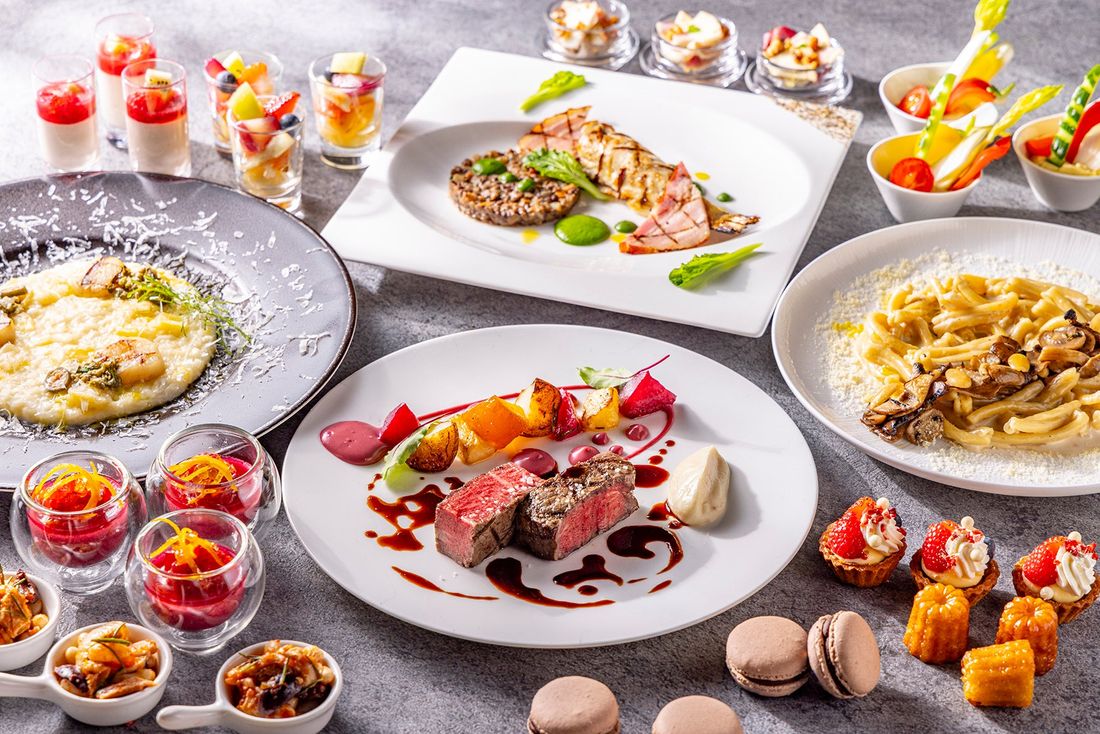 カービングステーション＆スペシャルプレート付き！この季節だけの美味しい特典が嬉しい、セミランチブッフェ「フェスティブ …