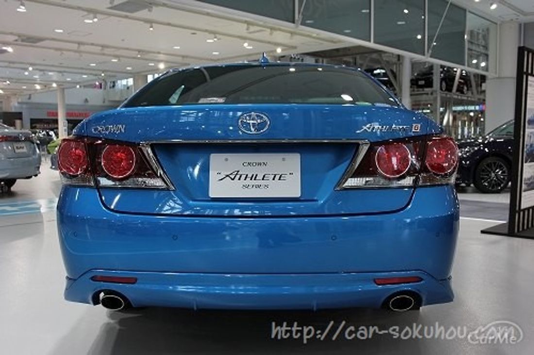 トヨタ クラウンアスリート 2015