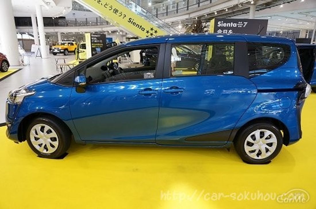 トヨタ シエンタ 2015