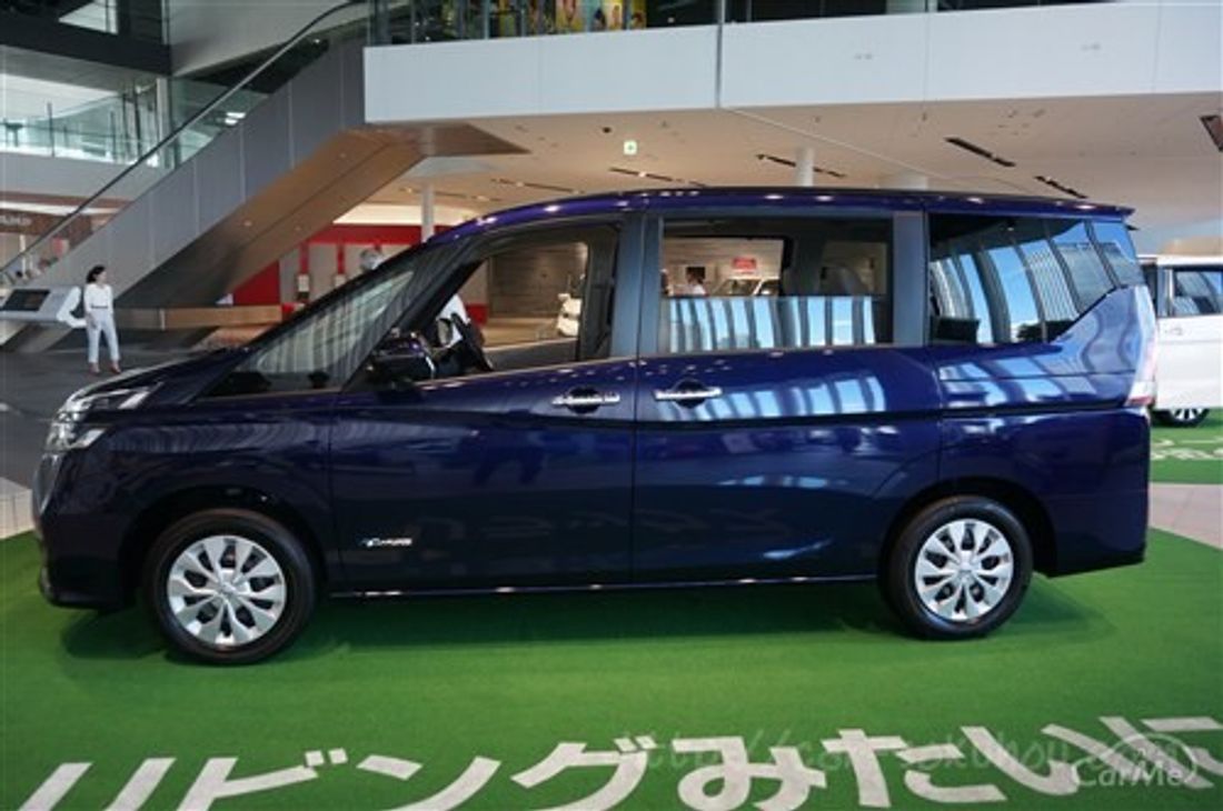 日産 セレナ 2016