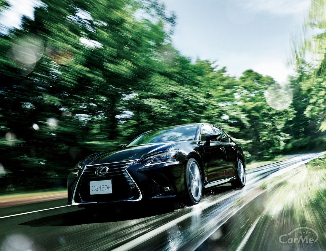 レクサス GSの広い荷室には利便性をアップさせる機能が満載! レクサス GSの広い荷室には利便性をアップさせる機能が満載!