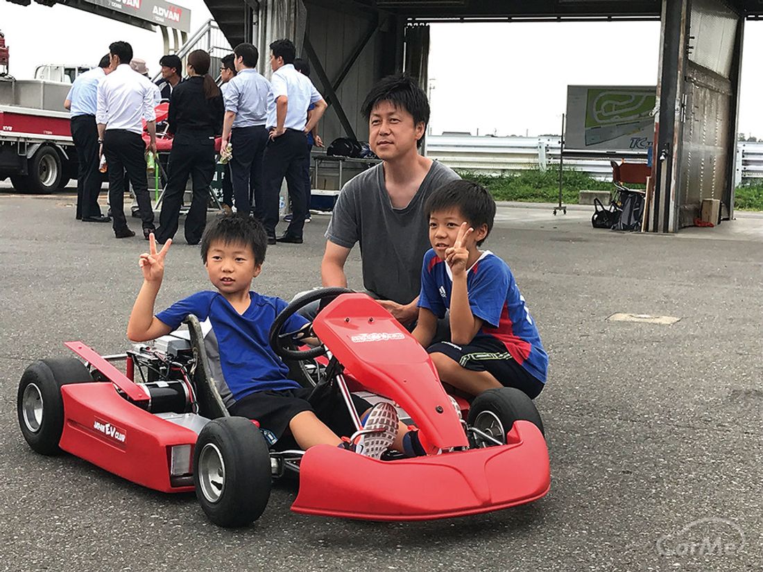 アヘッド 夏休みの思い出と、親子電気レーシングカート教室