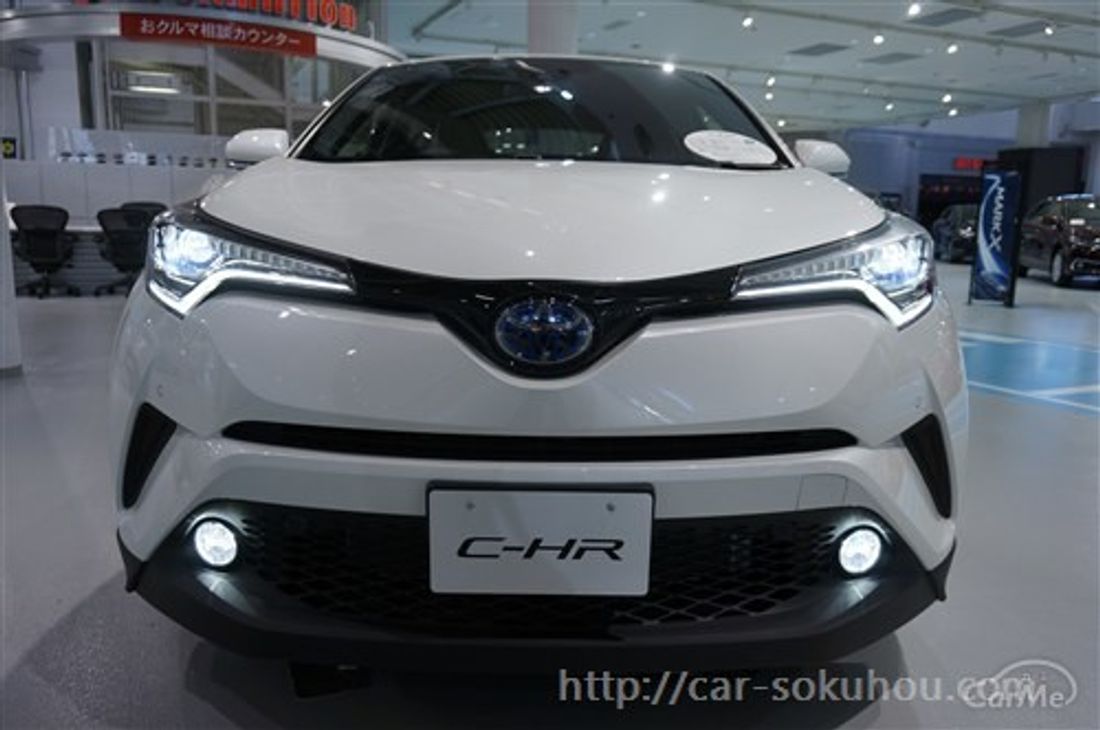 トヨタ C-HR 2017