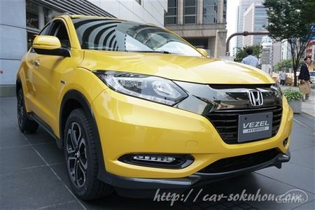 ノーマルモデルとの5つの違いとは ヴェゼル特別仕様車ブリリアントスタイルエディションと比較 By 車選びドットコム