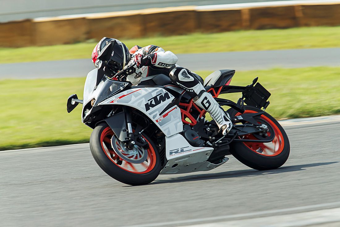 アヘッド KTM RC 125