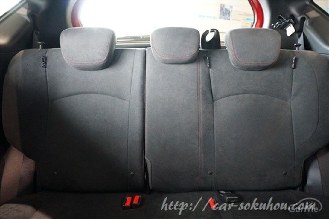 日産ノートe Power Nismoの後部座席って広い 居住性を認してきた 日産ノートe Power Nismoの後部座席って広い 居住性を認してきた