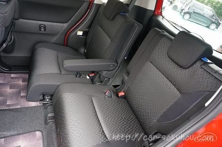 ソリオよりも快適 トヨタ タンク ルーミーの後部座席レビュー 車ニュース 中古車情報 中古車検索なら 車選びドットコム 車選び Com ソリオよりも快適 トヨタ タンク ルーミーの後部座席レビュー 車ニュース 中古車情報 中古車検索なら 車選びドットコム 車選び Com