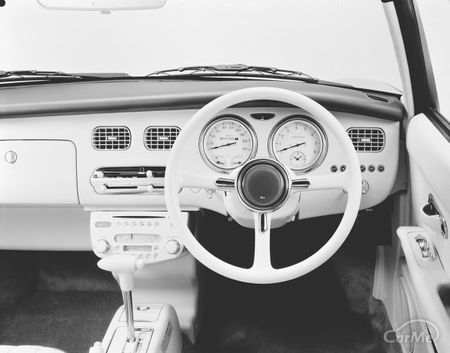 海外でヒット 日産 フィガロの中古価格 限定2万台の個性派オープンカー 車ニュース 中古車情報 中古車検索なら 車選びドットコム 車選び Com