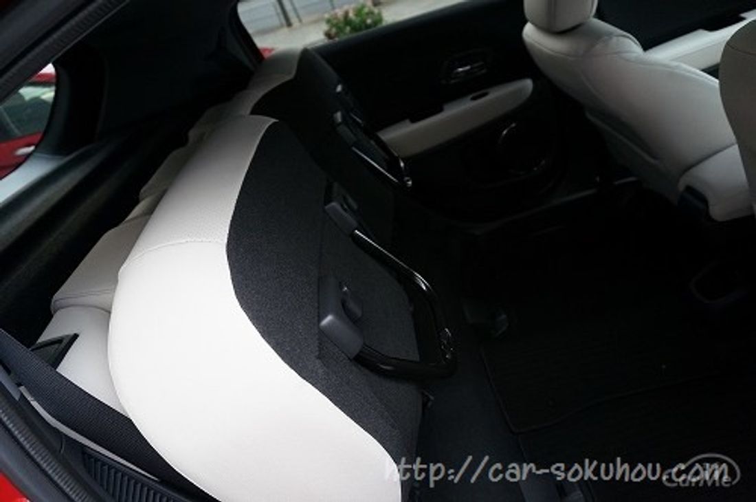 ホンダ ヴェゼル 2015