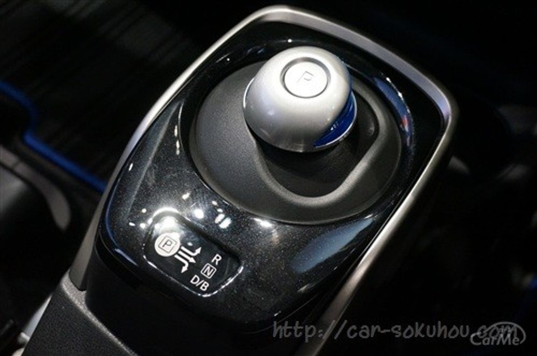 日産 ノート e-power 2016