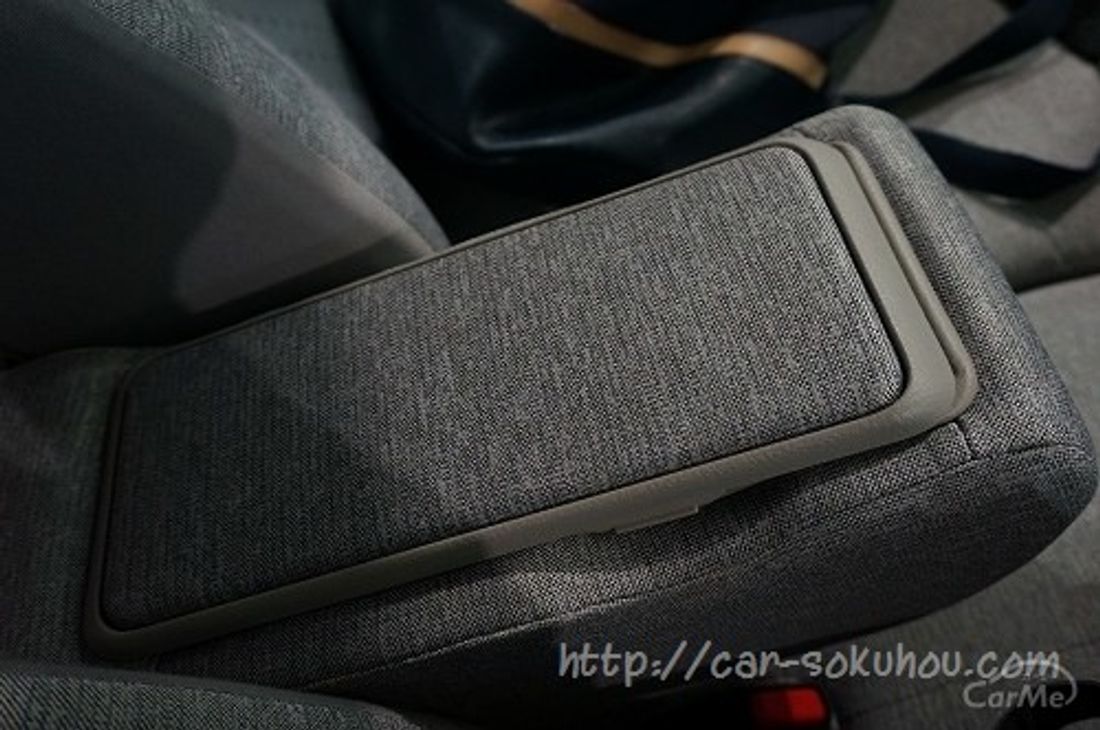 トヨタ パッソ 2016