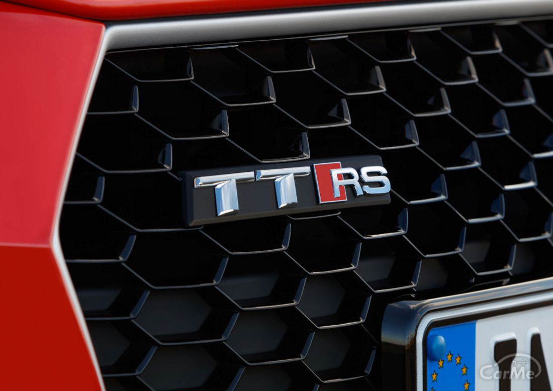 アウディ TT RS