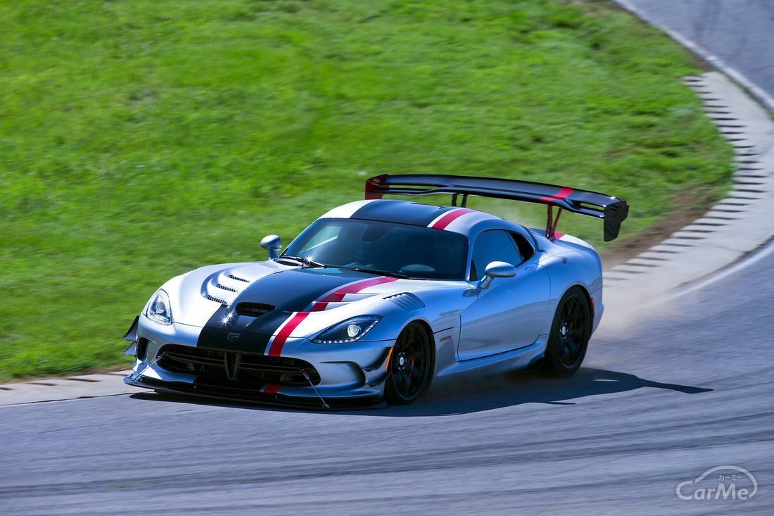 ダッジ バイパー ACR 2017