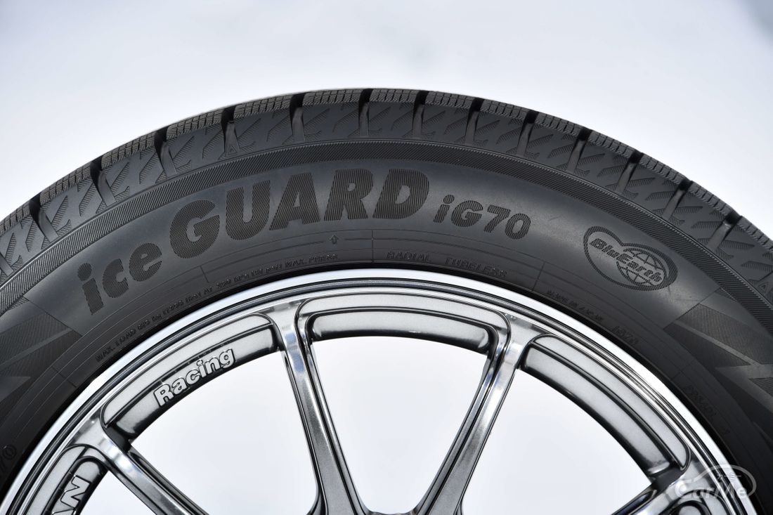 ヨコハマタイヤに聞いた 冬のあらゆる路面に対応するスタッドレスタイヤ Iceguard アイスガード の特長 性能をご紹介