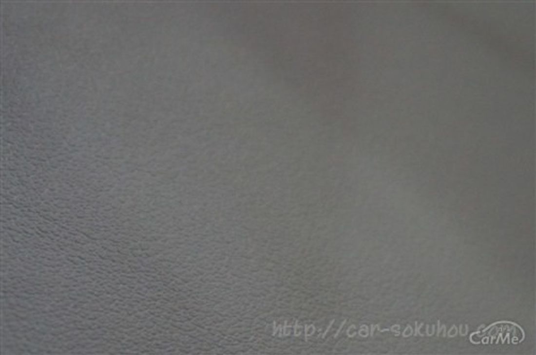 トヨタ エスティマ 2016